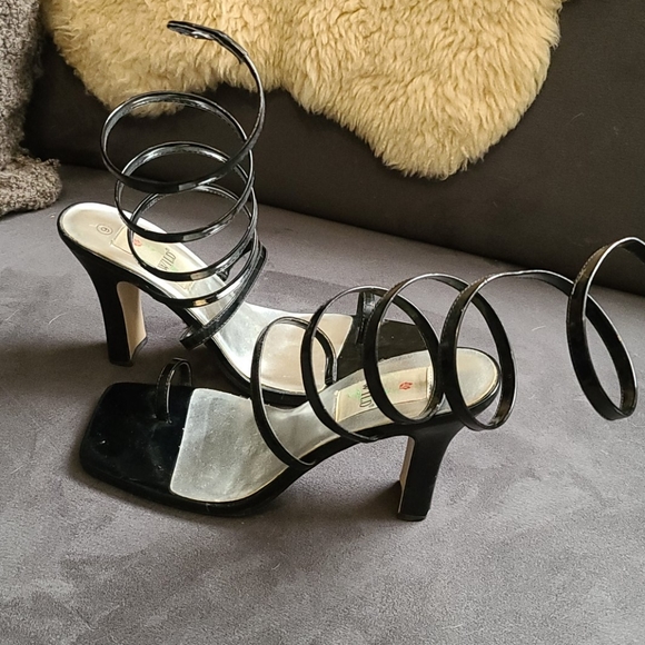 SANDALS - Picture 2 of 2